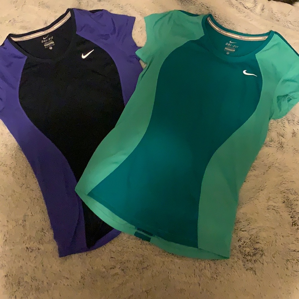 set of 2 nike running athletic t-shirts
